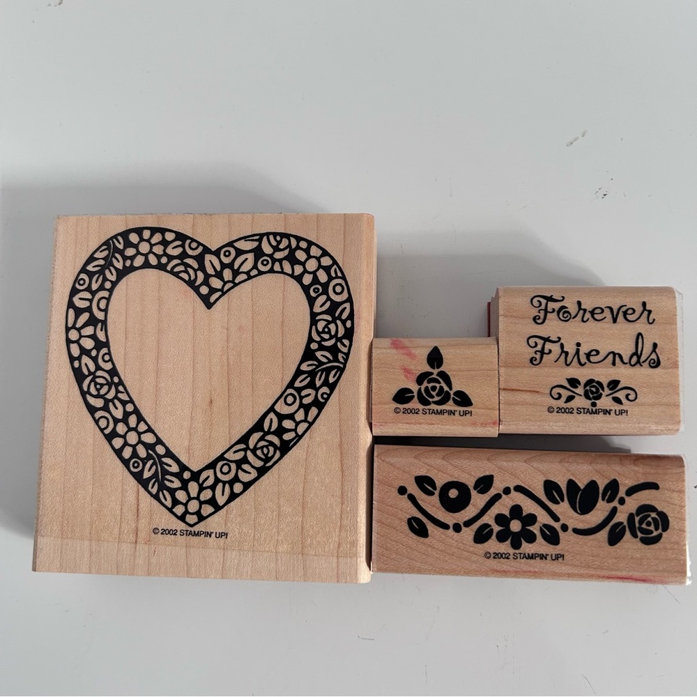 Stampin’ up! 2002 4 pc wood stamps - HEARTS & ROSES